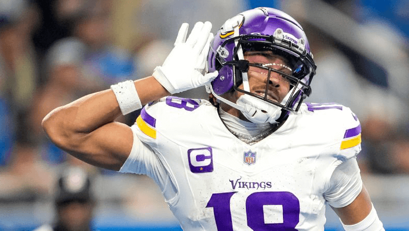 NFL Week 8 Vikings at Rams